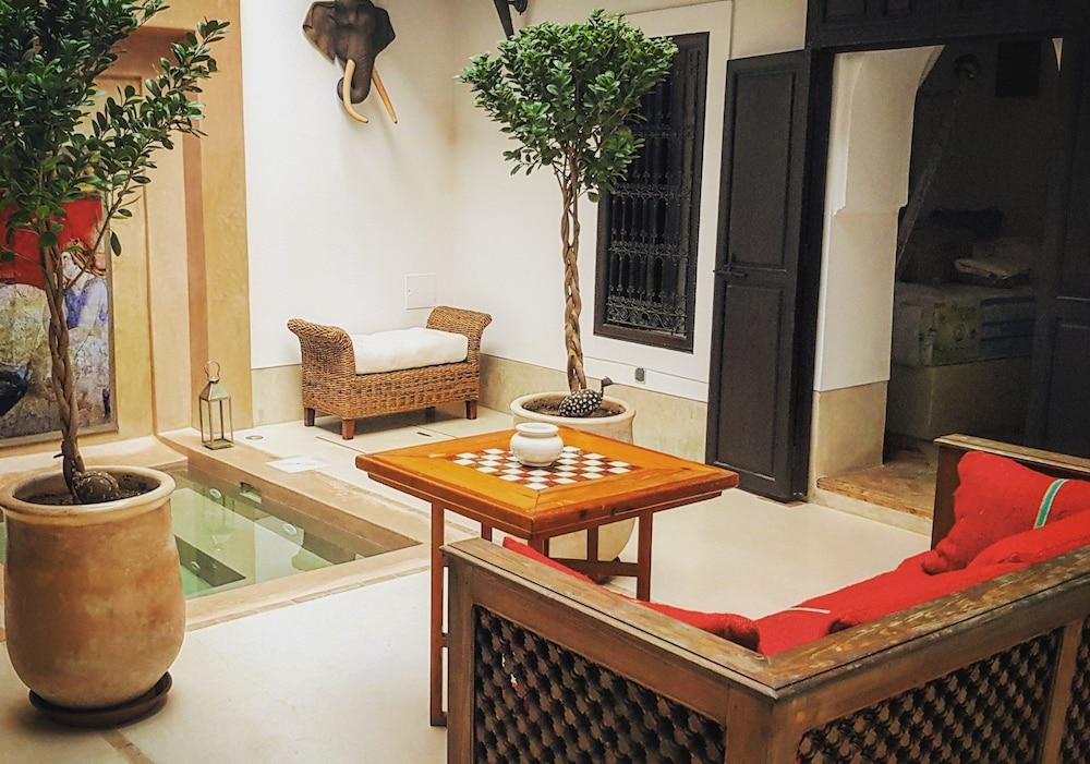 Riad Les 5 Soeurs Marrakesh Exterior foto