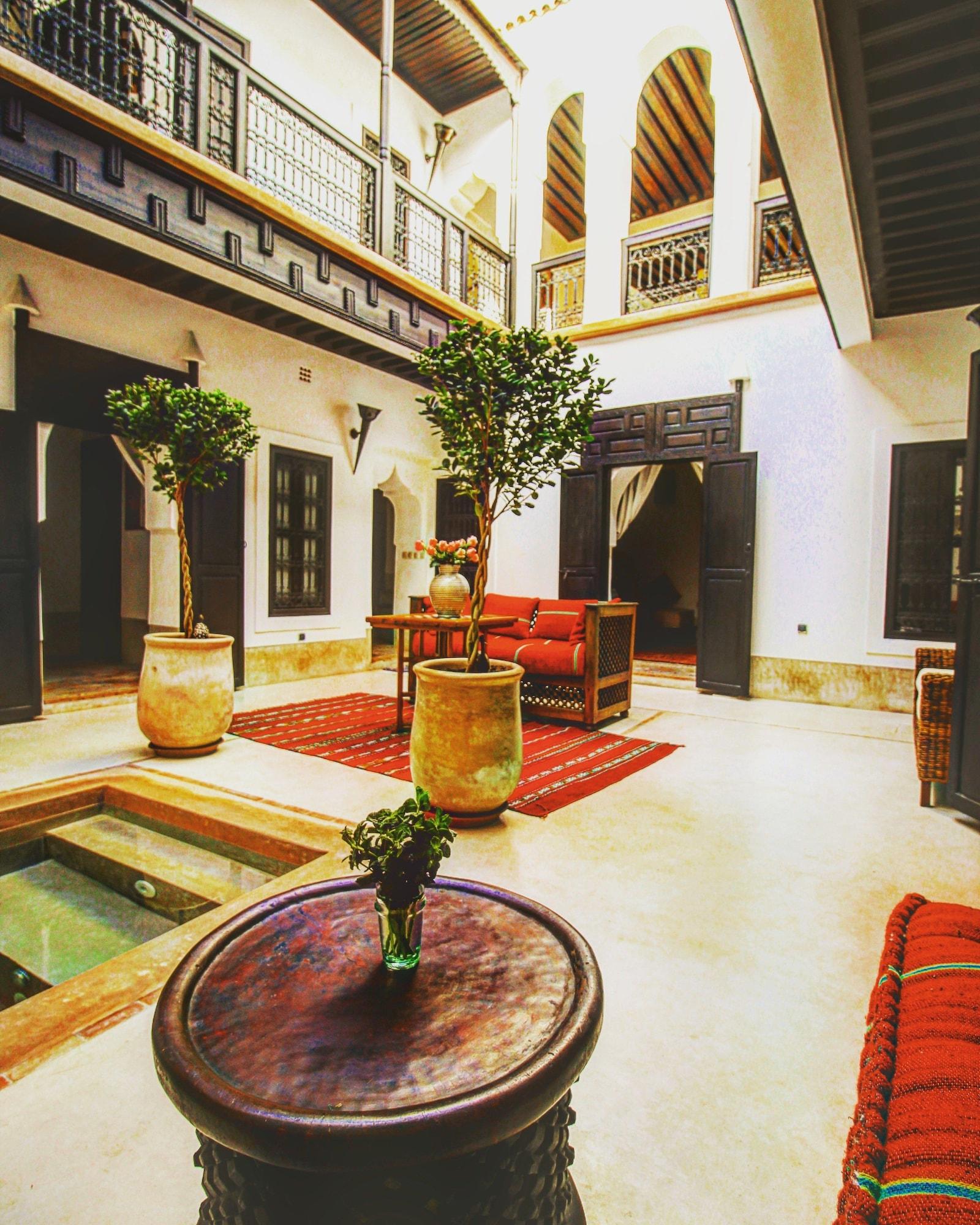Riad Les 5 Soeurs Marrakesh Exterior foto
