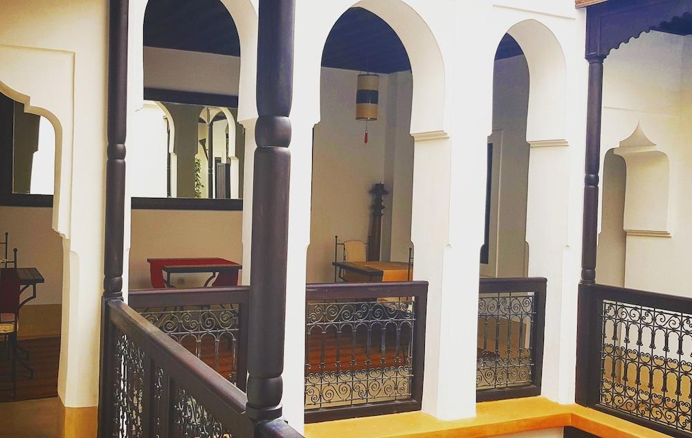 Riad Les 5 Soeurs Marrakesh Exterior foto