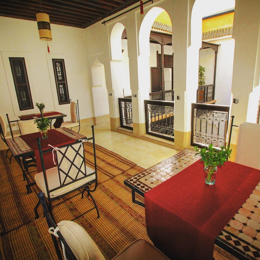 Riad Les 5 Soeurs Marrakesh Exterior foto