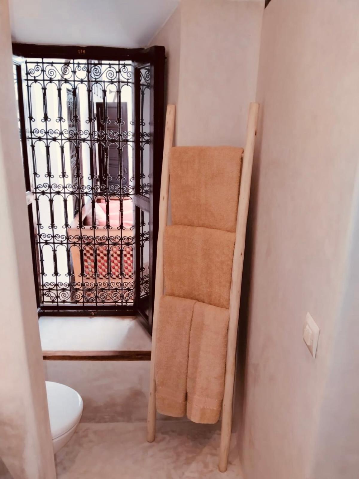 Riad Les 5 Soeurs Marrakesh Exterior foto